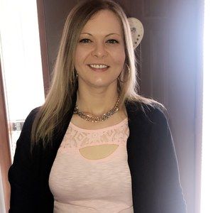 Meet your Posher, Jennifer